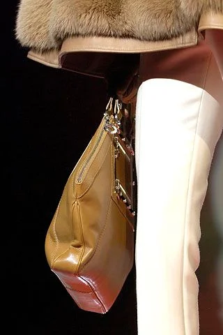 Look 19